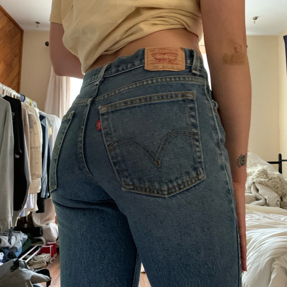 Straight Leg Levi’s Jeans